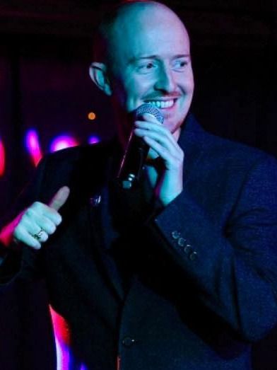 Alister Wilmott image