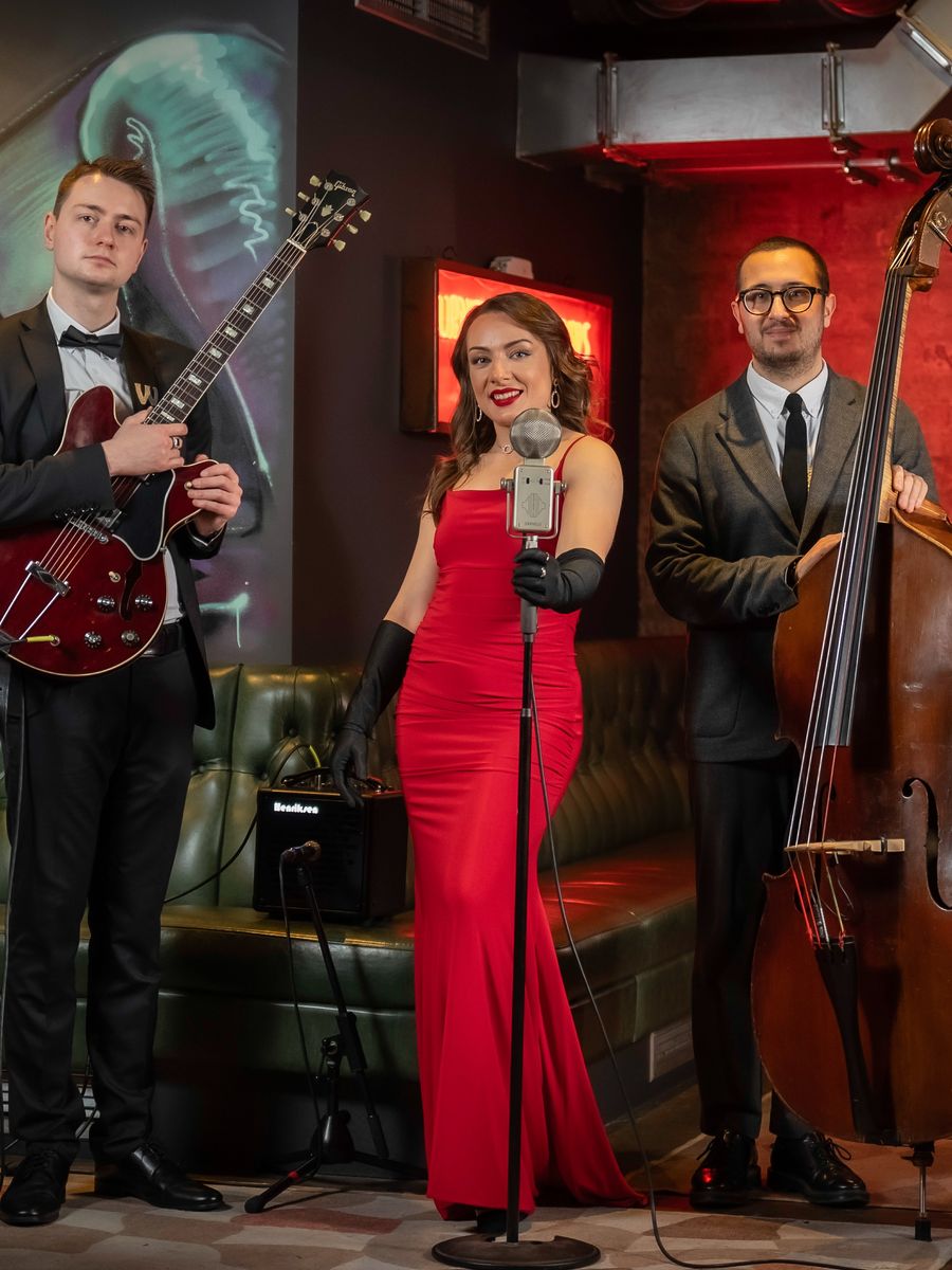 Elvira Rey Jazz Band image