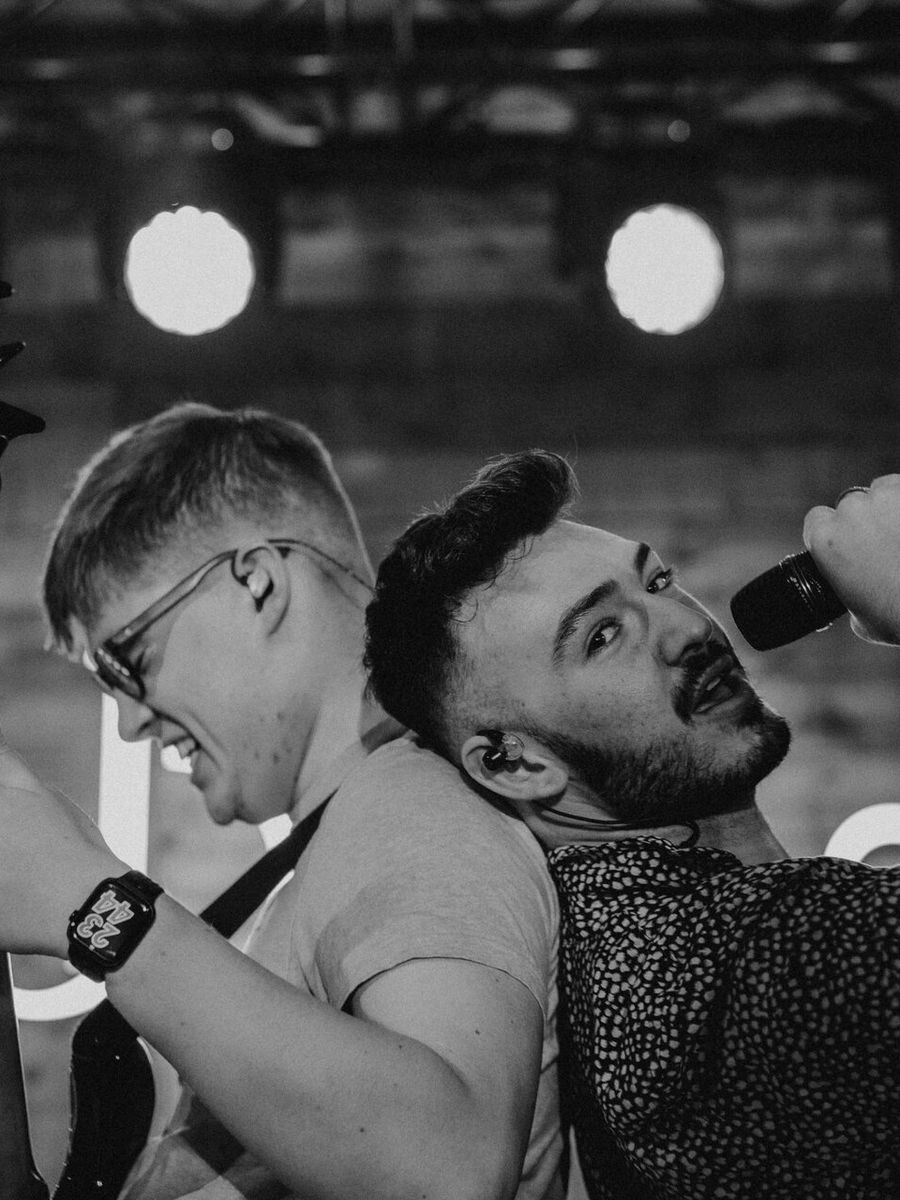 Desert Days Band image