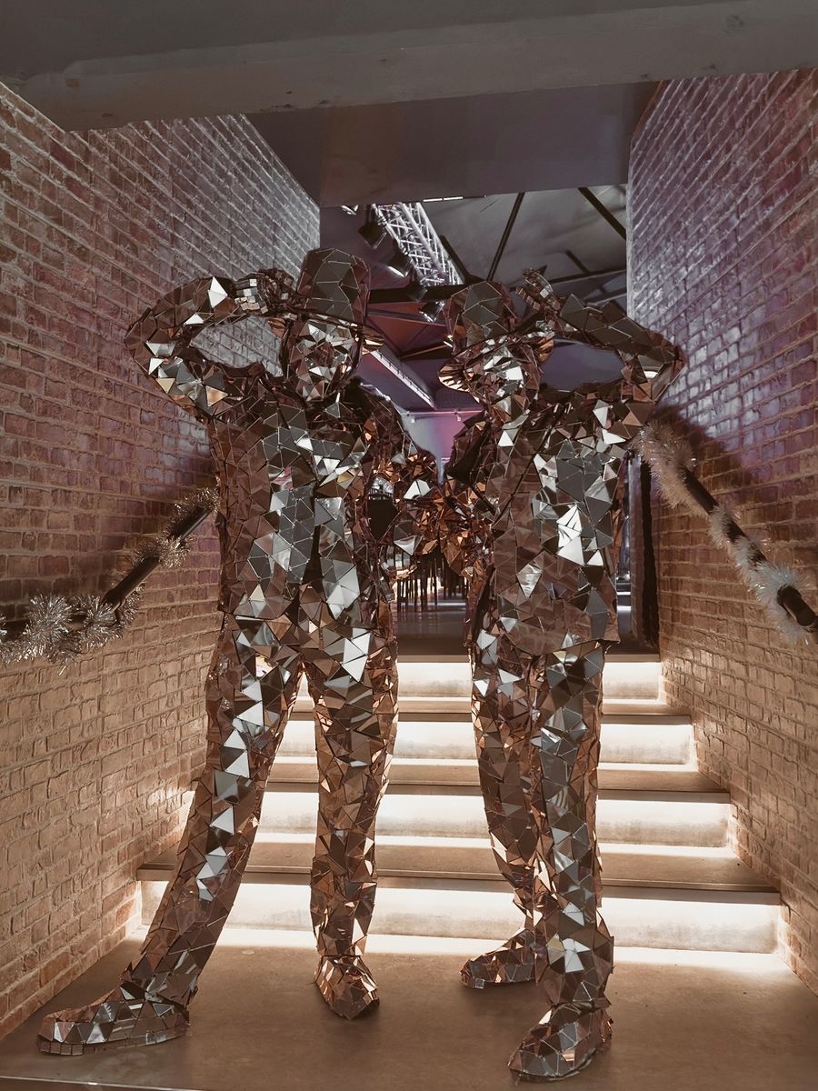 Rose Gold Mirror Men Duo  image