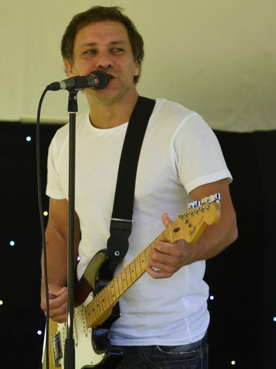 Andrew Marc image