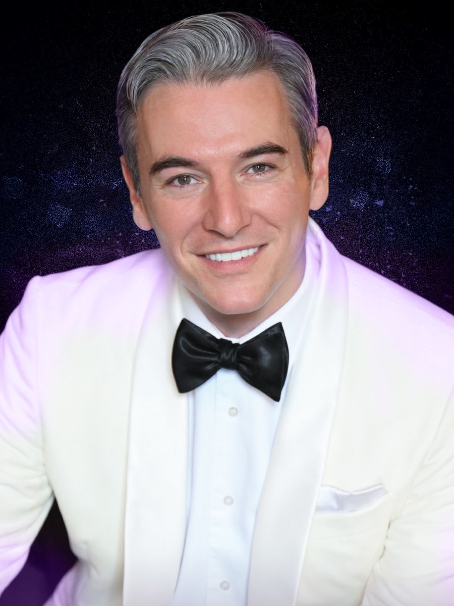Glenn Macnamara image