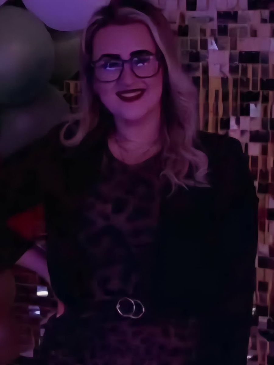 Dani`elle image