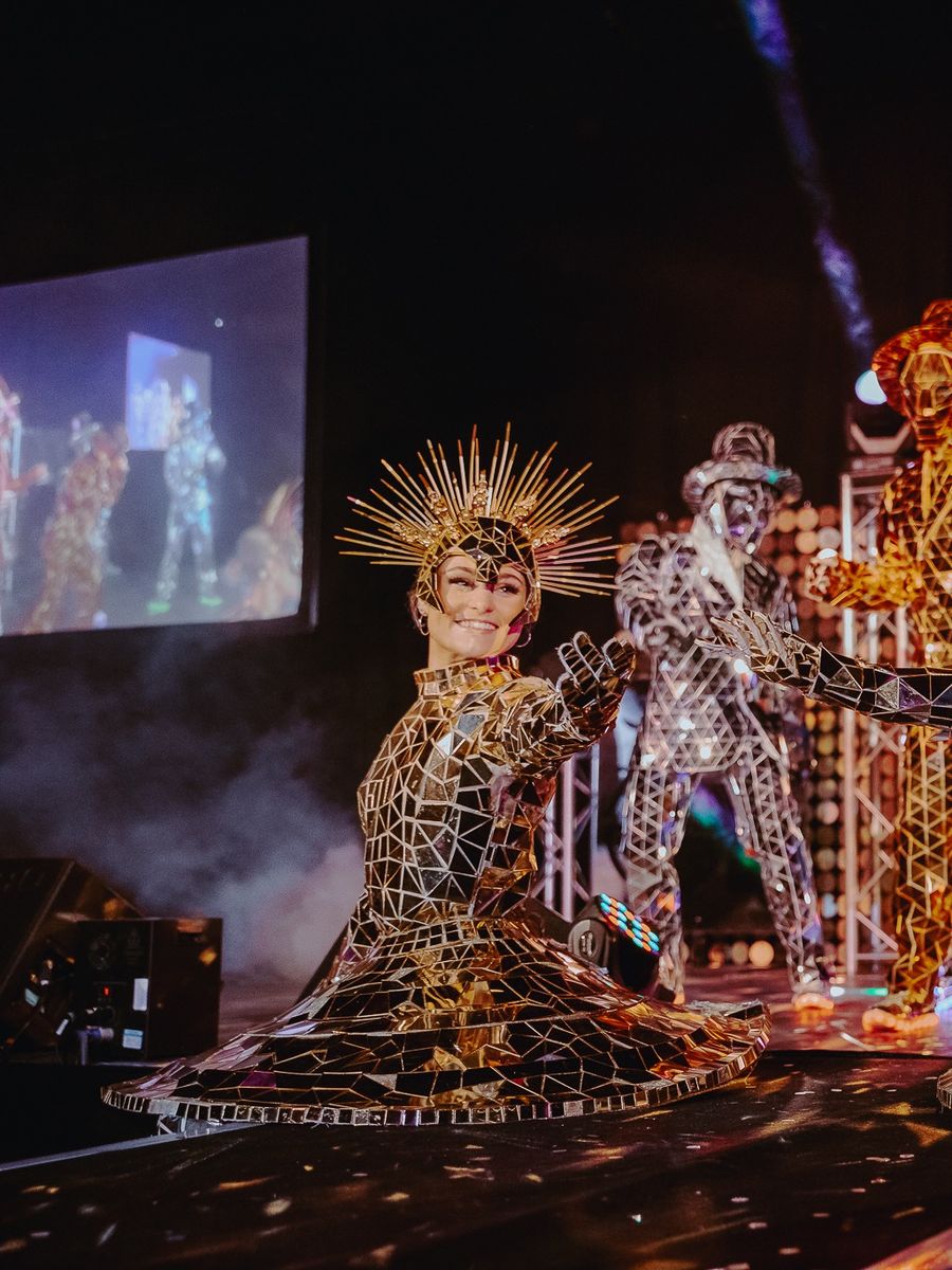 Mirror Ballerinas  image