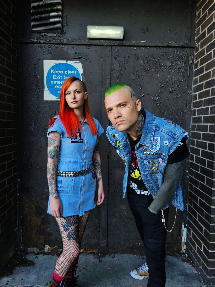 Radio Romantic image
