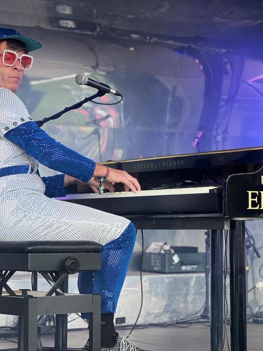 Utmost Elton image