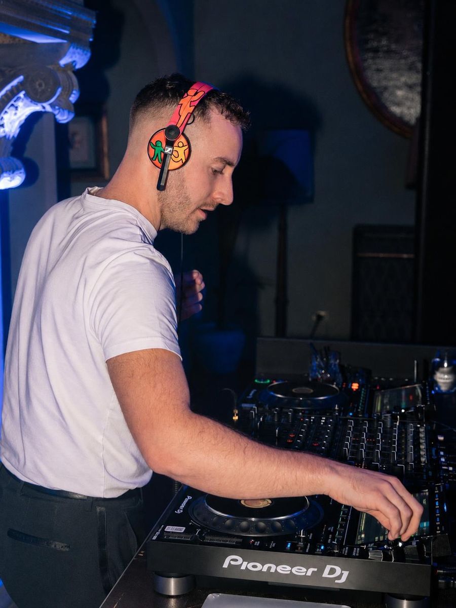 Joey Tempo image