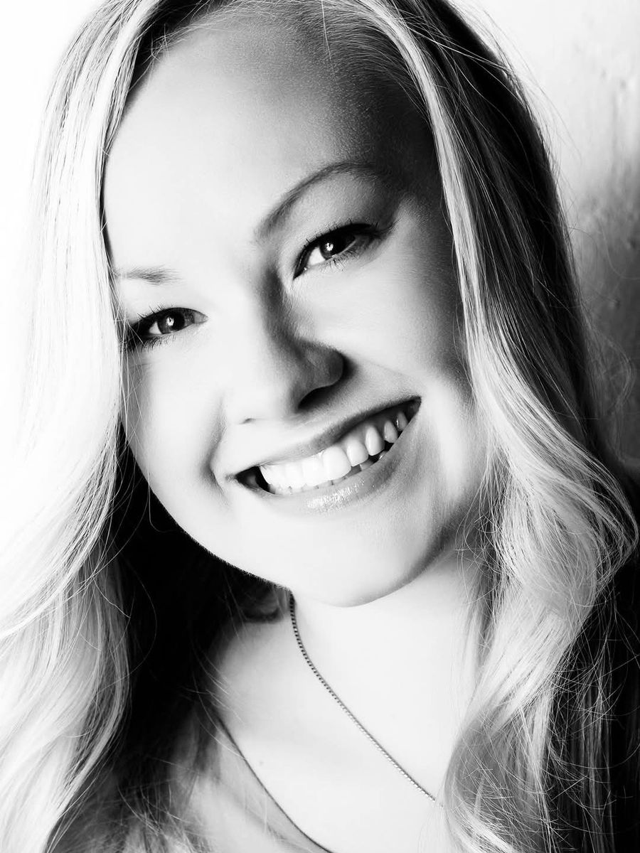 Hannah Marshall Music image