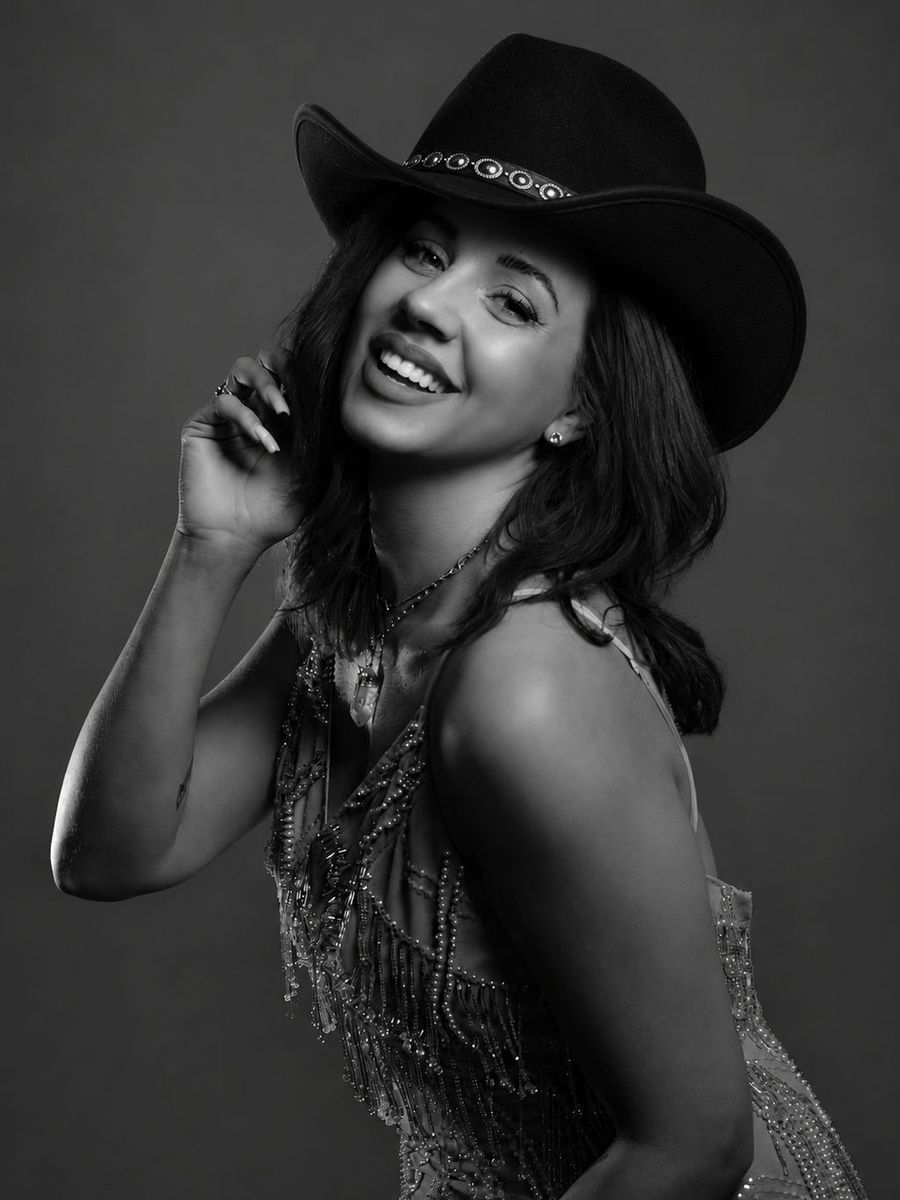 Ami Vaziri - Country Anthems image