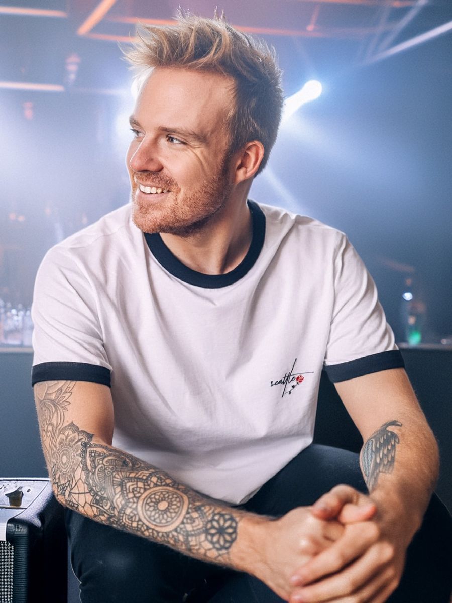 Will Jennsion - Country Roads image