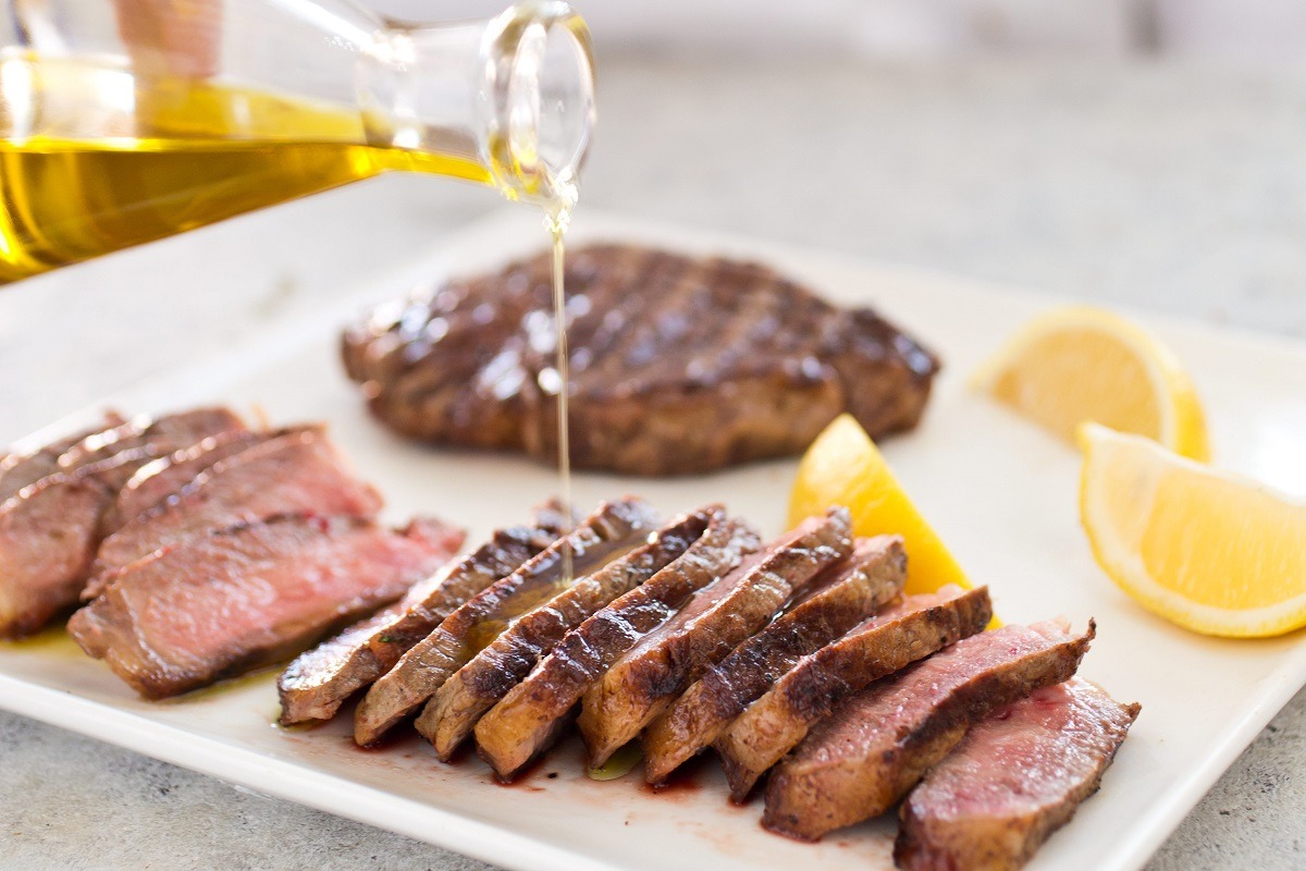 Lemon-Garlic Steak with Infused Olive Oil Drizzle