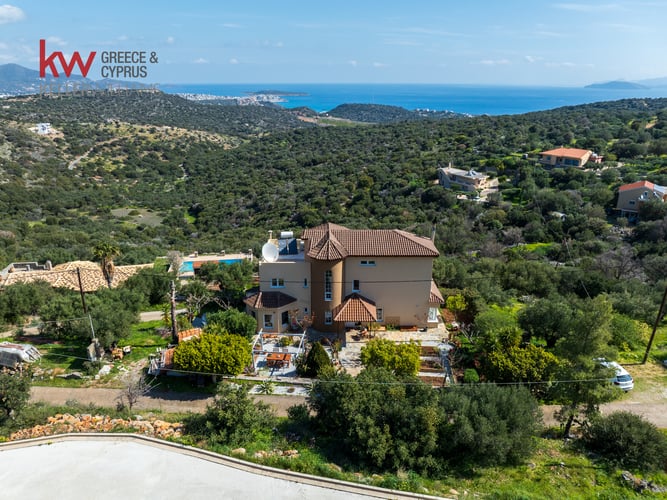 Villa — Agios Nikolaos, Mardati
