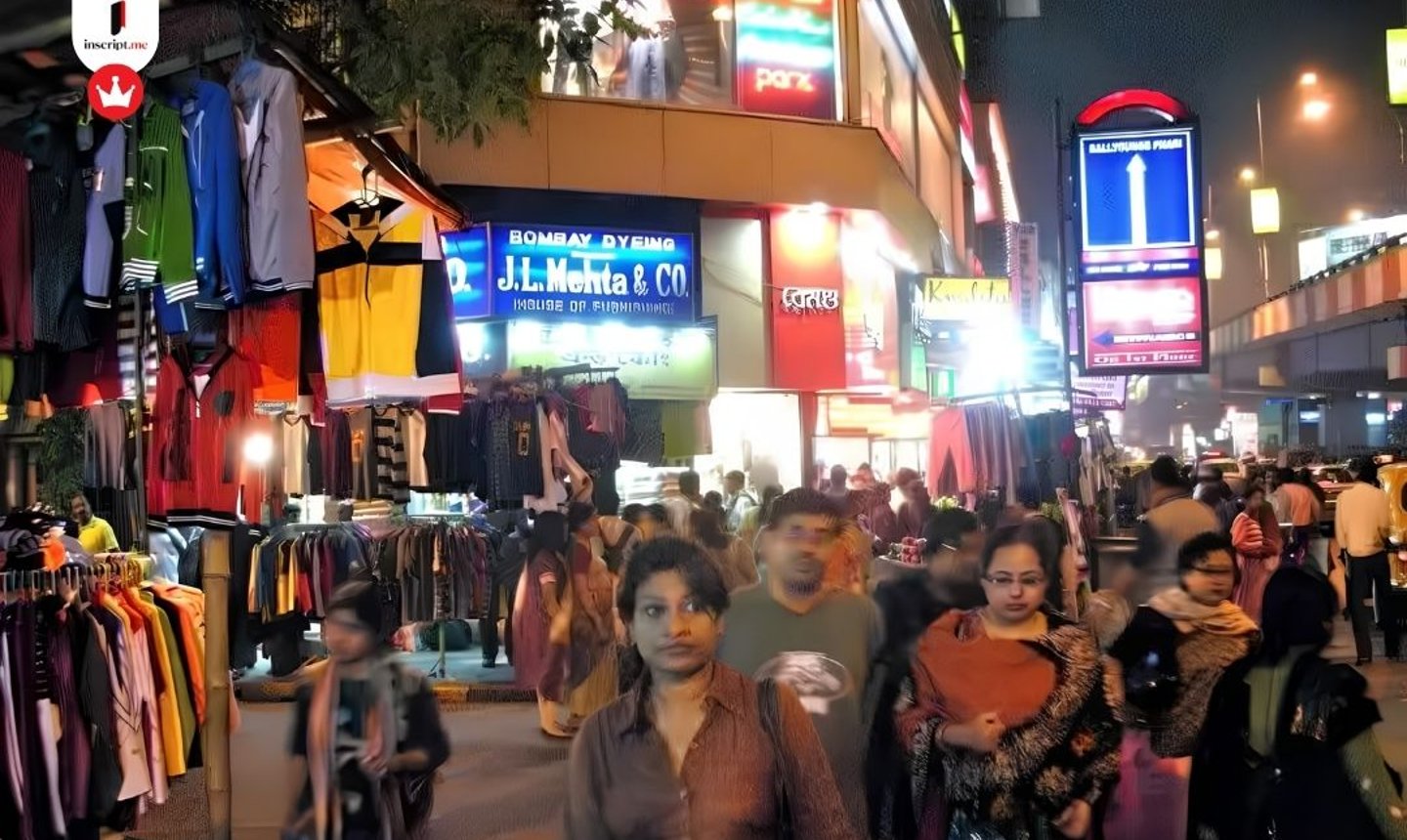 পুজোর বাজারে মল ও অনলাইনের দাপট, হারিয়ে যাচ্ছে কি পুরনো কলকাতার ব্যবসা?