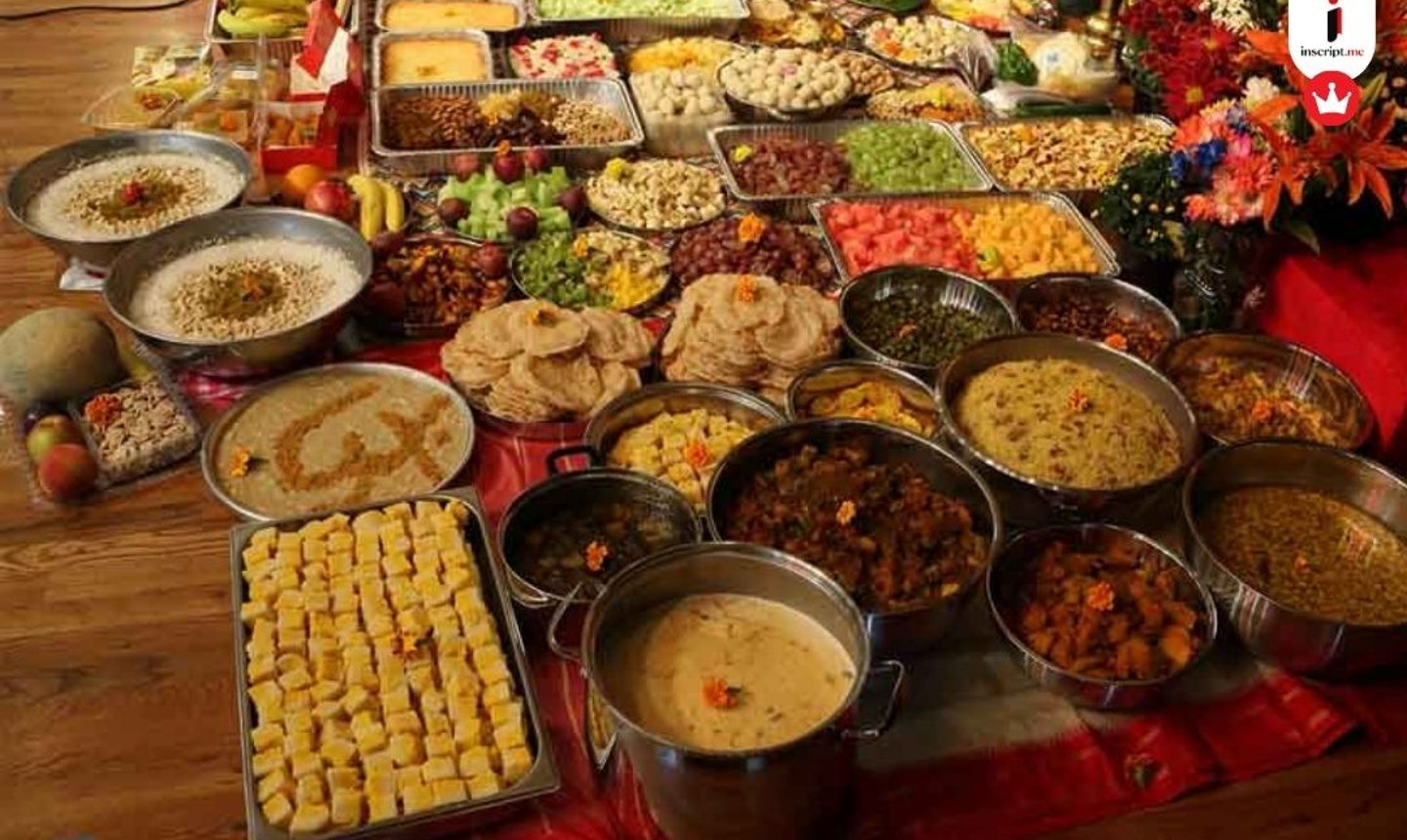 বাংলার বনেদি বাড়ির দুর্গাপুজোর ভোগ: কোথাও কাঁচা ইলিশ, কোথাও শালু শাপলা