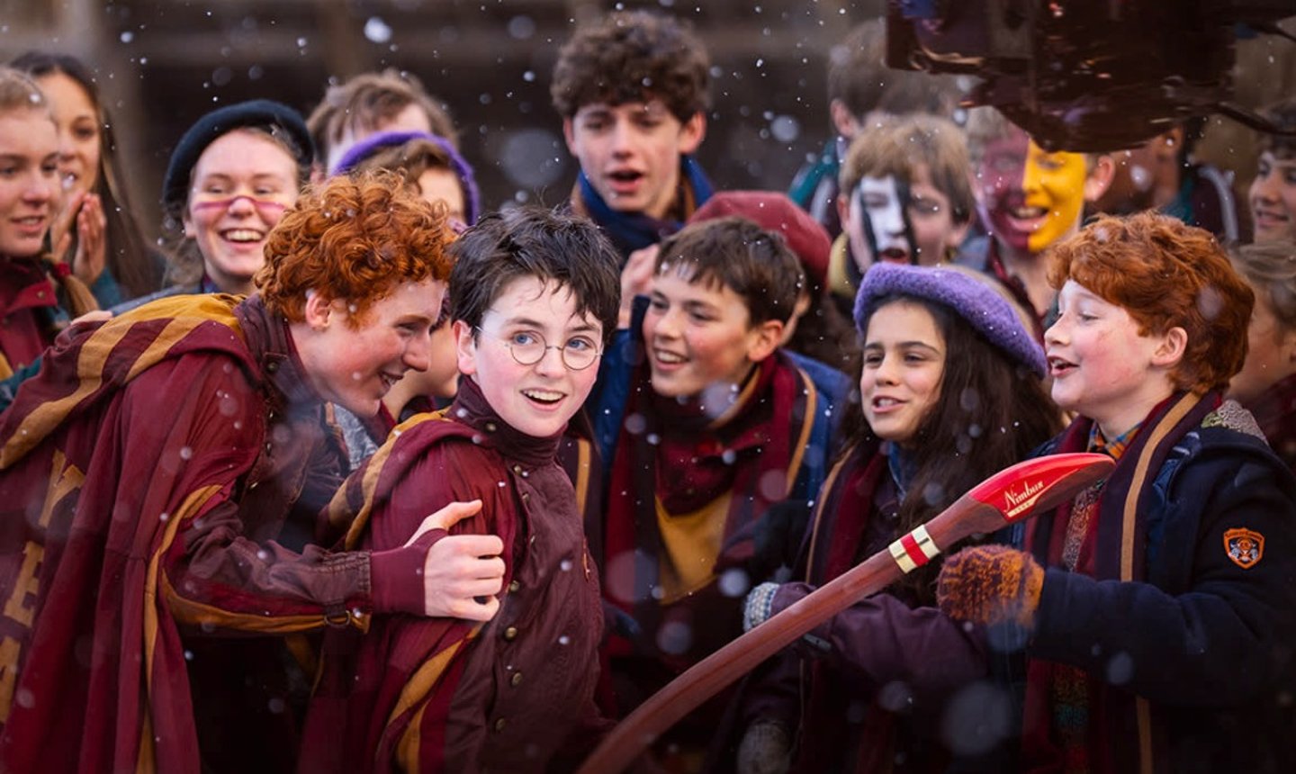 Why Harry Potter still feels victorian?