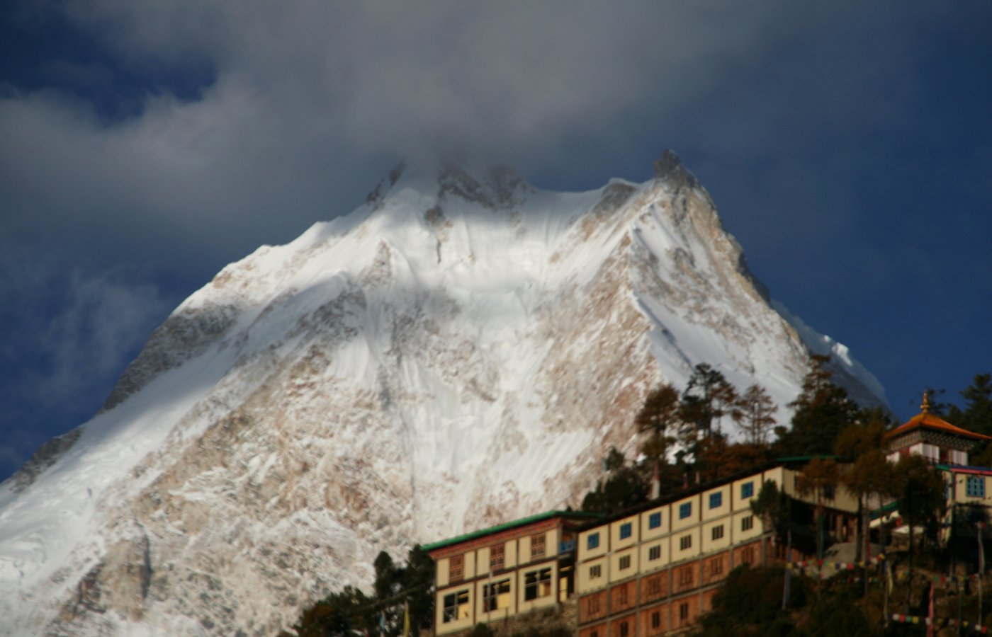 Manaslu Circuit Trek