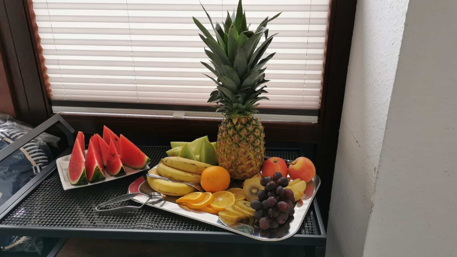 Wir können auch anders - Buffet für unsere Gäste Buffet, das beste für die Gäste, herausforderung angenommen, wir können auch anders Wir können auch anders - Buffet für unsere Gäste Buffet, das beste für die Gäste, herausforderung angenommen, wir können auch anders