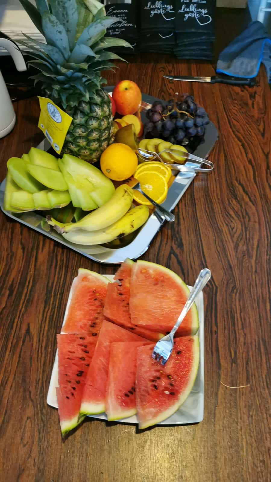 Wir können auch anders - Buffet für unsere Gäste Buffet, das beste für die Gäste, herausforderung angenommen, wir können auch anders Wir können auch anders - Buffet für unsere Gäste Buffet, das beste für die Gäste, herausforderung angenommen, wir können auch anders