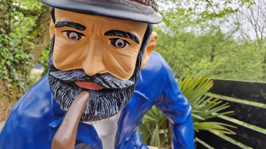Piet schaut nicht mehr dumm aus der Wäsche augen, hein, Kunst, piet Piet schaut nicht mehr dumm aus der Wäsche augen, hein, Kunst, piet