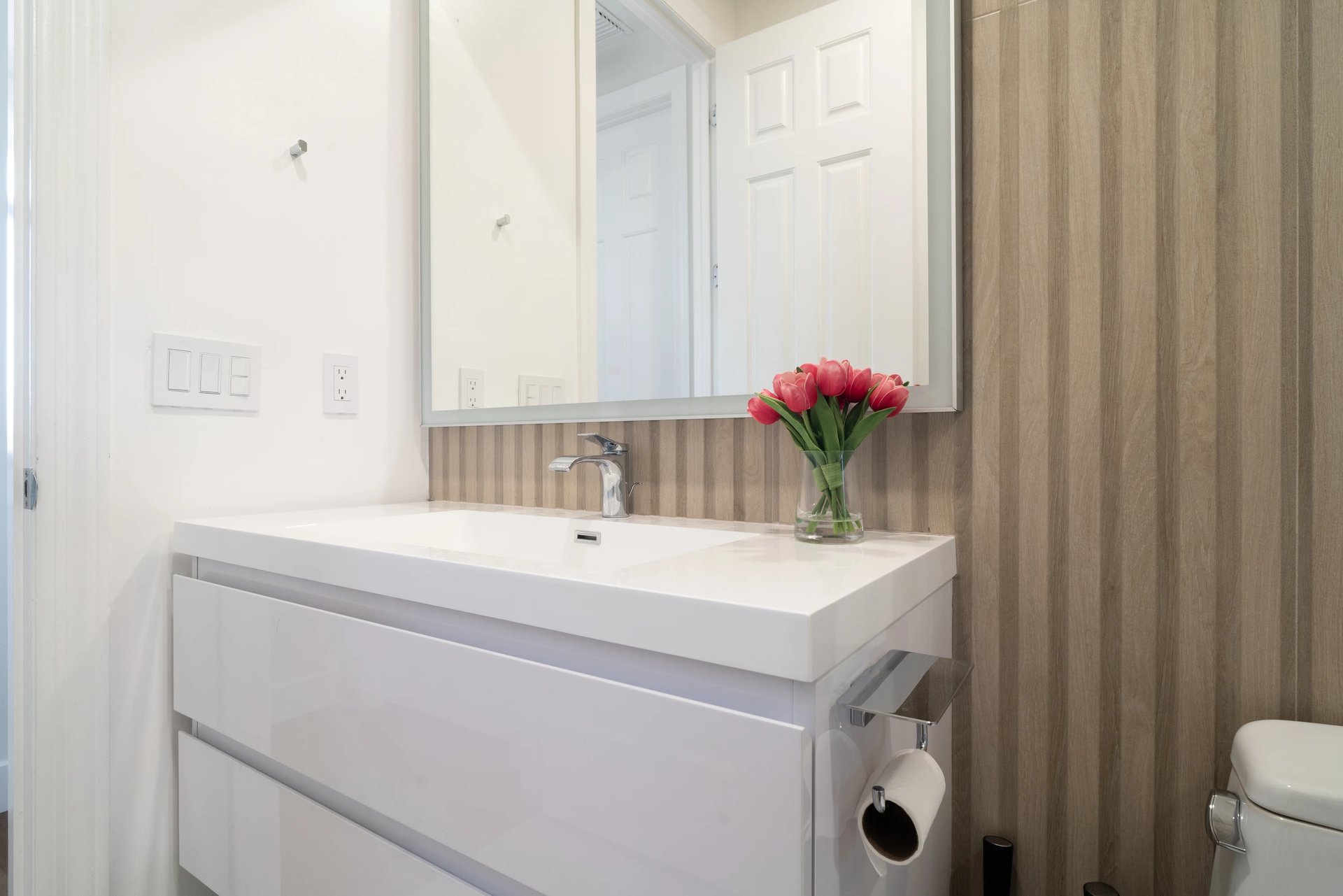 Secondary Bathroom - Vanity