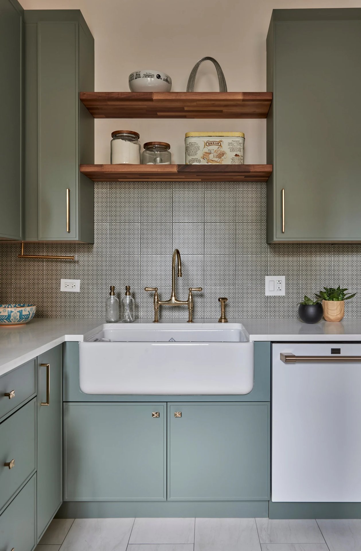 Sink and dishwasher