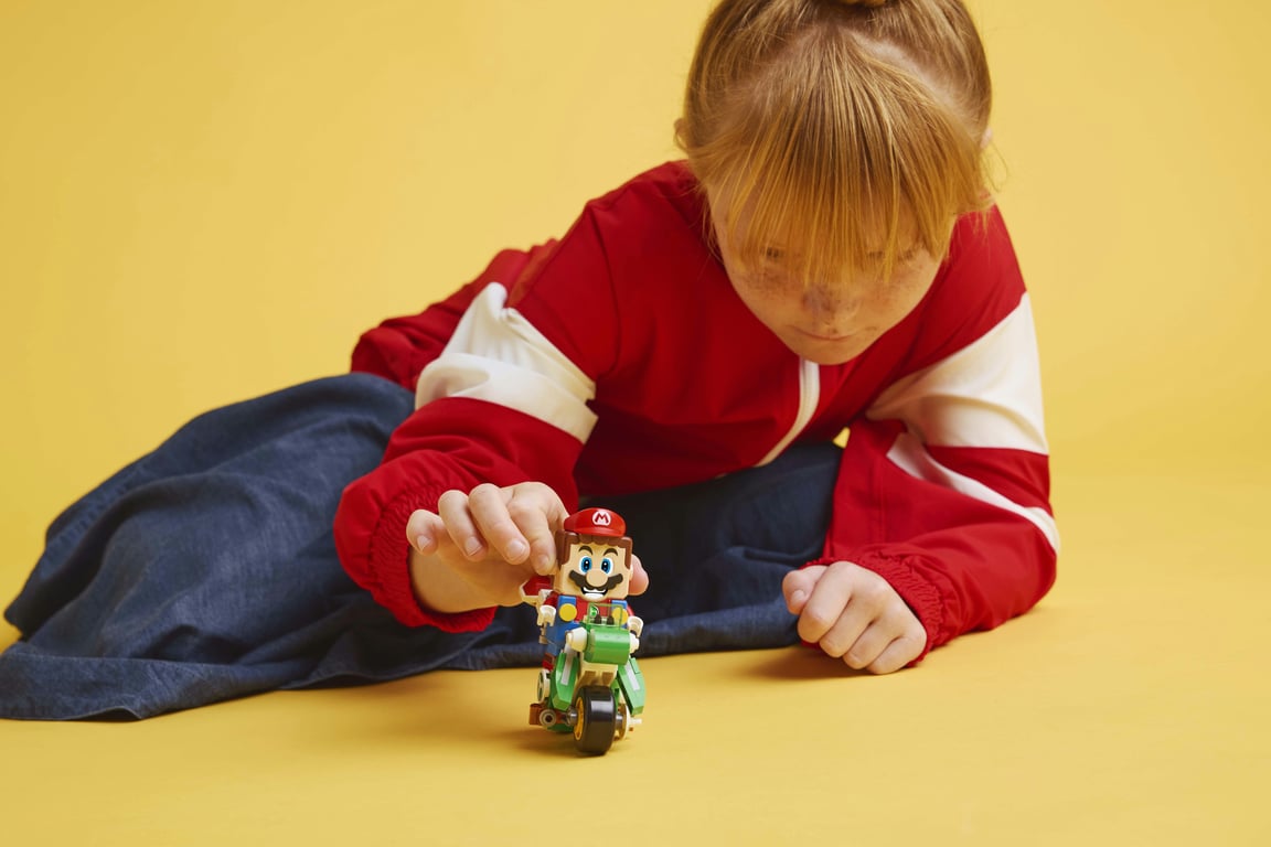 LEGO Super Mario Mario Kart™ – Yoshi Bike
