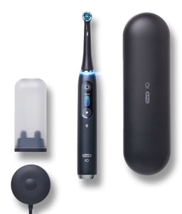 Oral-B iO 303015 Elektrische Zahnbürste für Erwachsene Rotierende und pulsierende Zahnbürste Schwarz