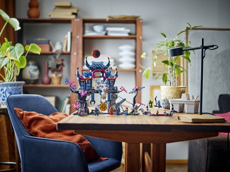 LEGO NINJAGO Dojo cienia Wilczej Maski