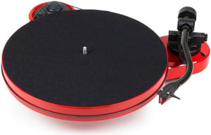Pro-Ject RPM 1 Carbon Gramofon z napędem pasowym Czarny, Czerwony Ręczny