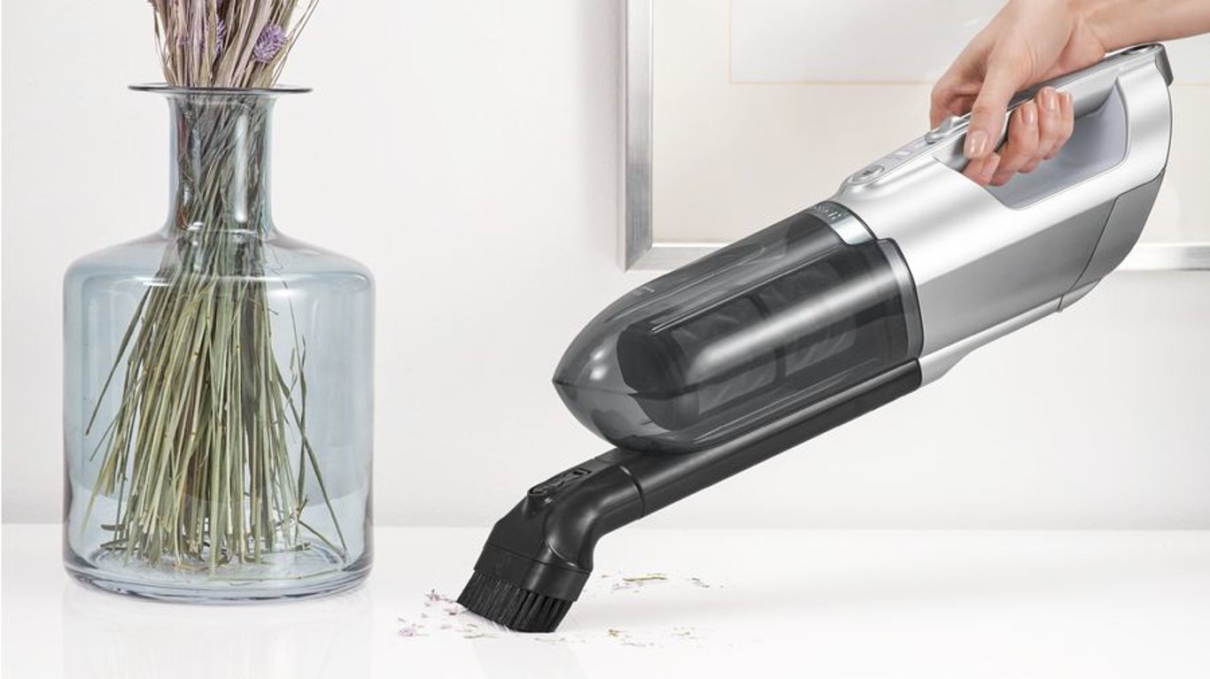 Bosch Serie 4 BBH3ALL28 odkurzacz 0,4 l Suchy Bez worka