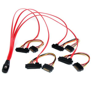 StarTech SAS808782P50 SAS-kabel 0,5 m Svart, Röd