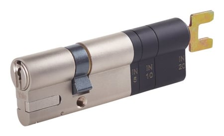 Yale Linus L2