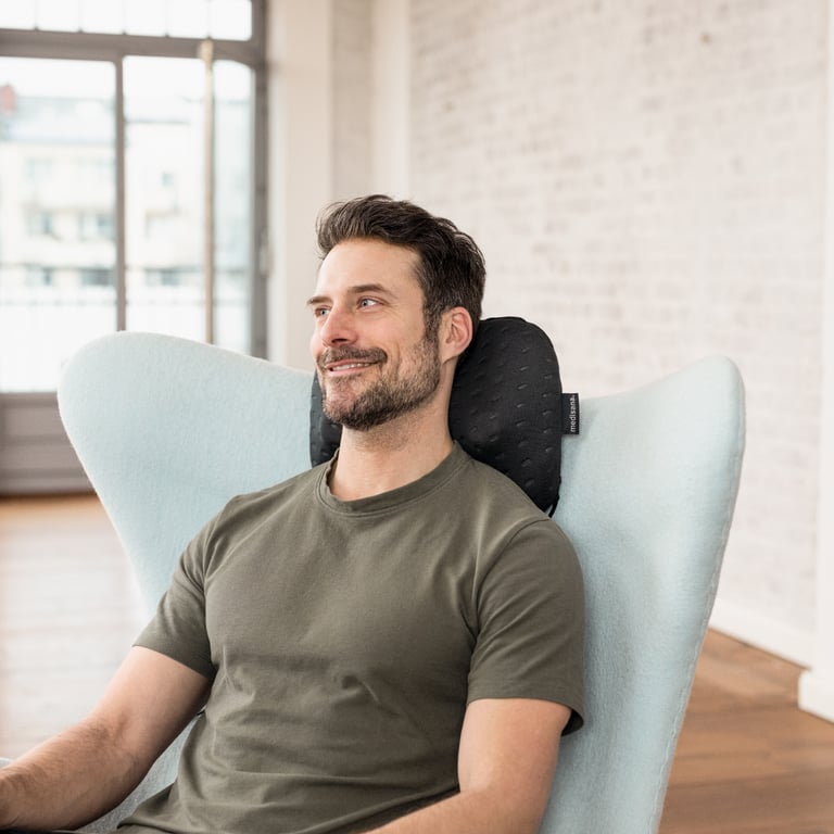 фото Масажна подушка Medisana CL 300