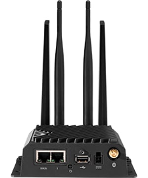 Cradlepoint R920 trådlös Gigabit Ethernet-router, dual-band (2,4 GHz/5 GHz), 4G, svart
