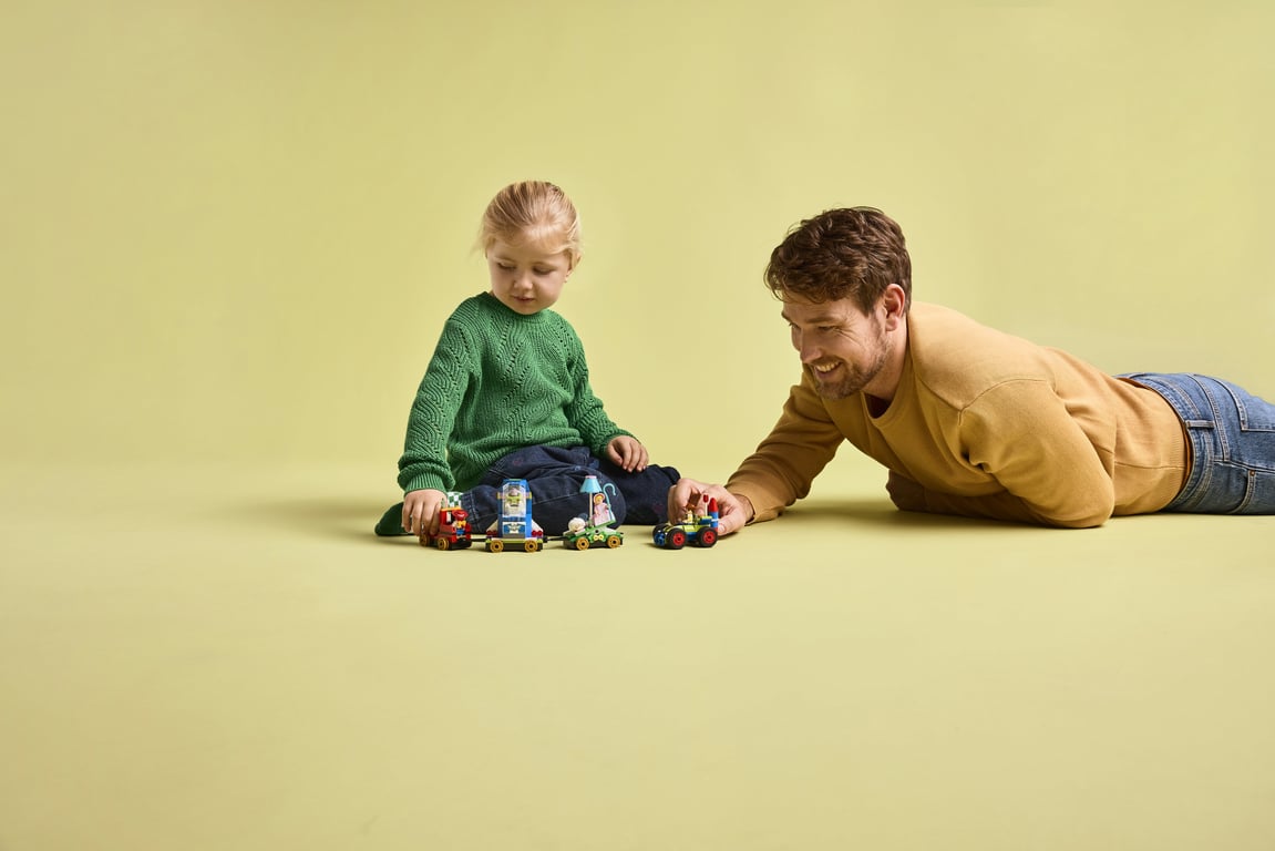 LEGO Disney Toy Story — Okolicznościowy pociąg i Pan Sterowany
