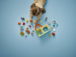 LEGO DUPLO Opieka nad zwierzętami na farmie
