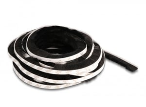 DeLOCK Brush on 15 mm adhesive tape, 5 m long, black