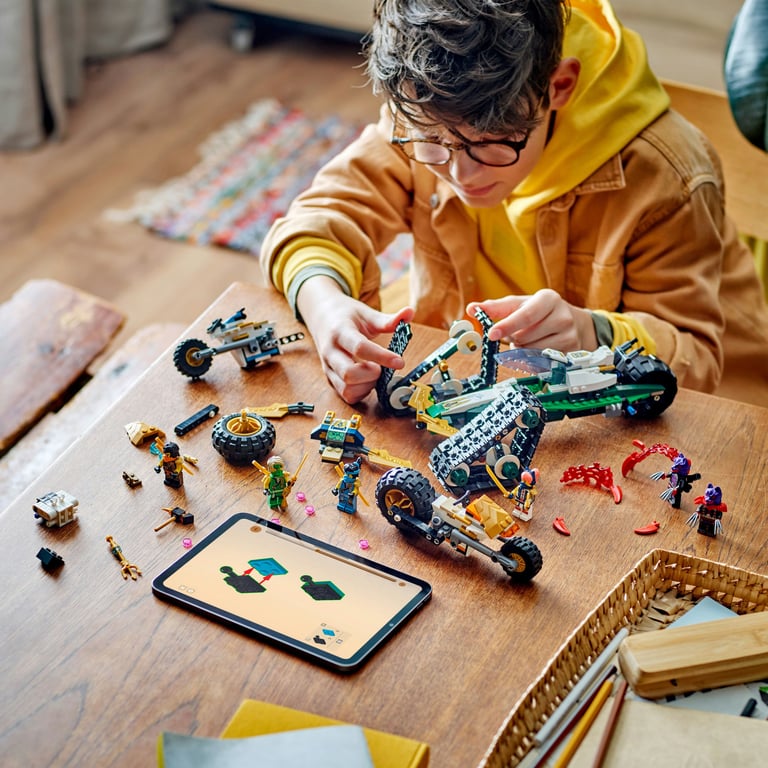 фото Блоковий конструктор LEGO Ninjago Комбінований автомобіль команди ніндзя (71820)