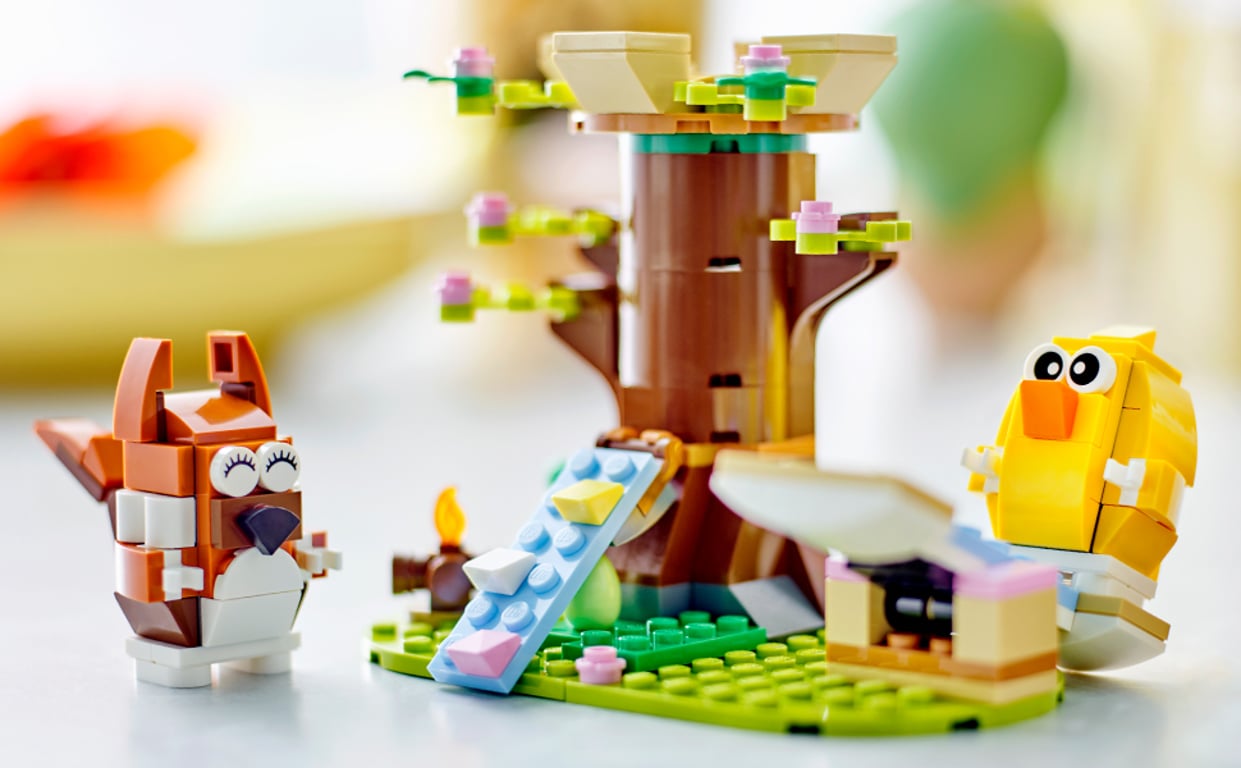 LEGO Iconic Wiosenny plac zabaw dla zwierzątek