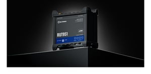 Teltonika RUT951 PoE+ Router sieci komórkowej