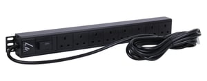 Lanview LVR261875UK Stromverteilereinheit (PDU) mit 8 Netzwerkanschlüssen, 1,4 HE, schwarz
