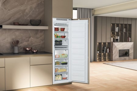 Whirlpool Zamrażarka pionowa - AFB 18402