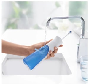 Oral-B Aquacare 4
