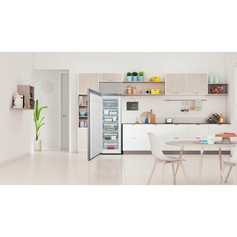 Indesit UI6 2 S Zamrażarka wolnostojąca Wolnostojący 245 l Srebrny