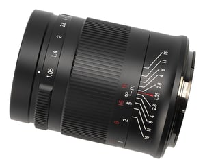 7Artisans 50mm F1.05 Bezlusterkowiec Obiektyw standardowy Czarny