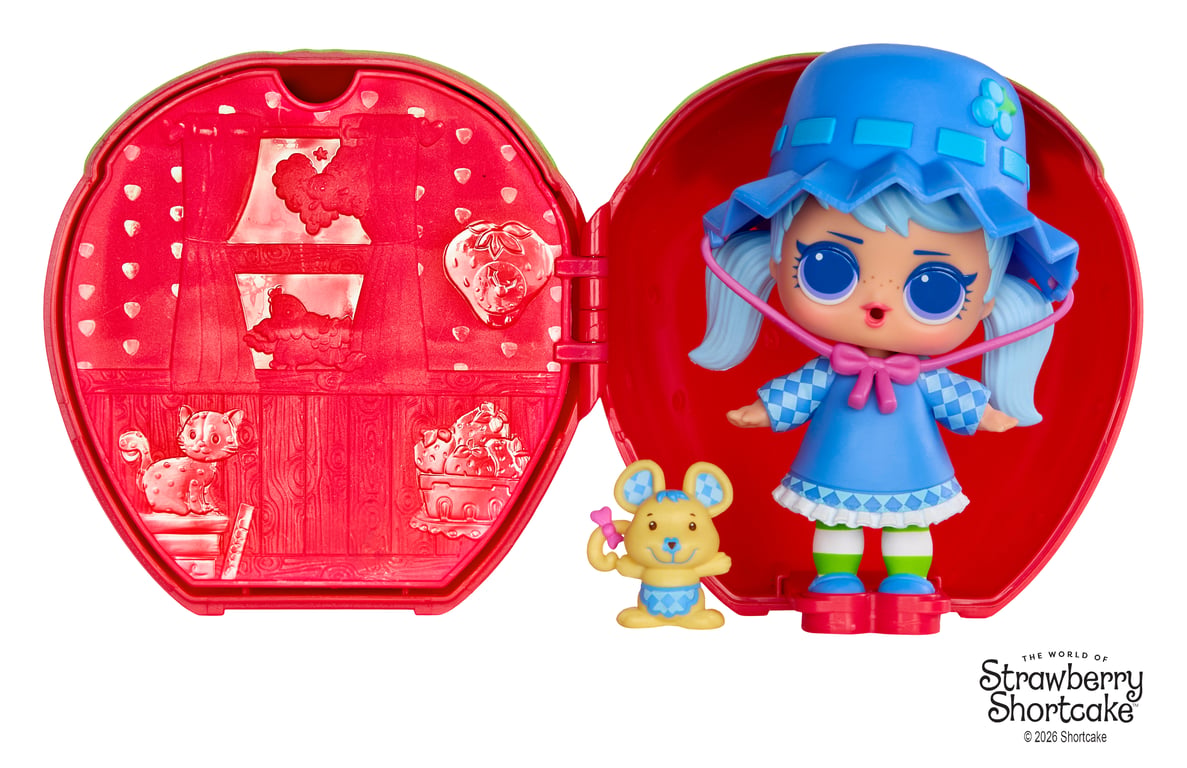 L.O.L. Surprise! Loves Strawberry Shortcake Tots