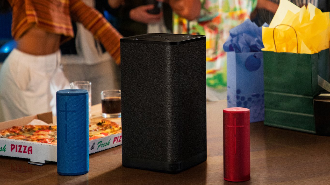 Ultimate Ears Hyperboom Przenośny głośnik stereo Czarny
