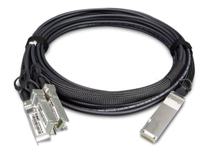 PLANET 40G QSFP+ till 4 10G SFP+ 5M InfiniBand-/fiberoptisk kabel QSFP+ 4x SFP+ Svart