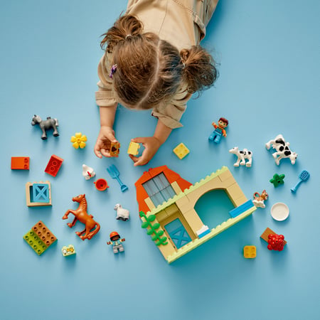 LEGO DUPLO Opieka nad zwierzętami na farmie