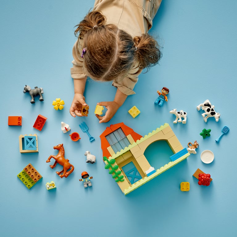 LEGO DUPLO Opieka nad zwierzętami na farmie